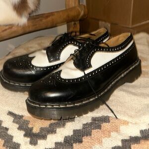 RARE Dr Martens Platform Leather Black and White dress shoes